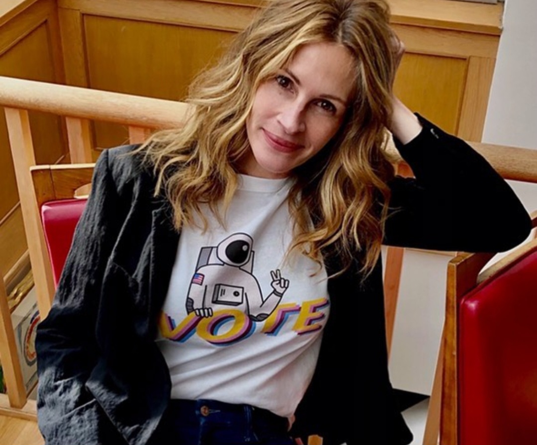 Julia Roberts, aliás, confirmou que está em negociação para voltar ao papel de Julianne Potter, protagonista de O Casamento do Meu Melhor Amigo (1997), sucesso que marcou os anos 90. Estão conversando comigo, contou à Variety durante a divulgação de Depois da Caçada (2025).