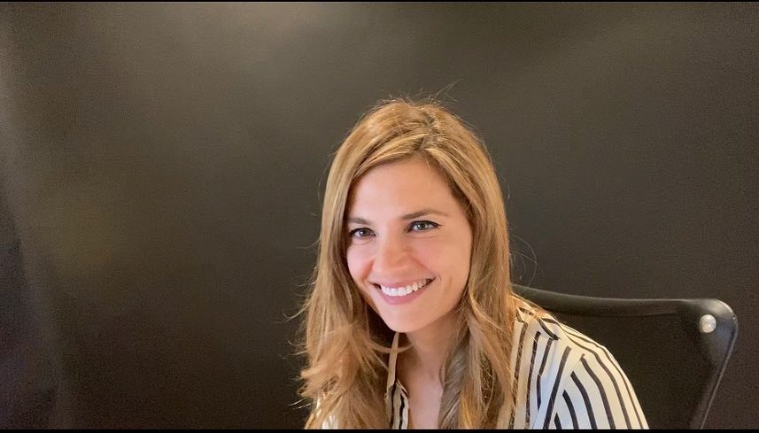 Após o fim de Castle, Stana Katic protagonizou Absentia por três temporadas e, após o encerramento da série, em outubro de 2021, anunciou um hiato na carreira e nas redes sociais.
