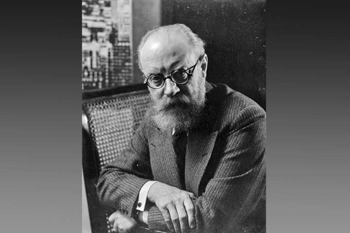 Nascido em Le Cateau-Cambrésis, no norte da França, Matisse cresceu em uma família de classe média ligada ao comércio de grãos. Nada em sua juventude indicava que ele se tornaria um revolucionário das artes visuais. 
