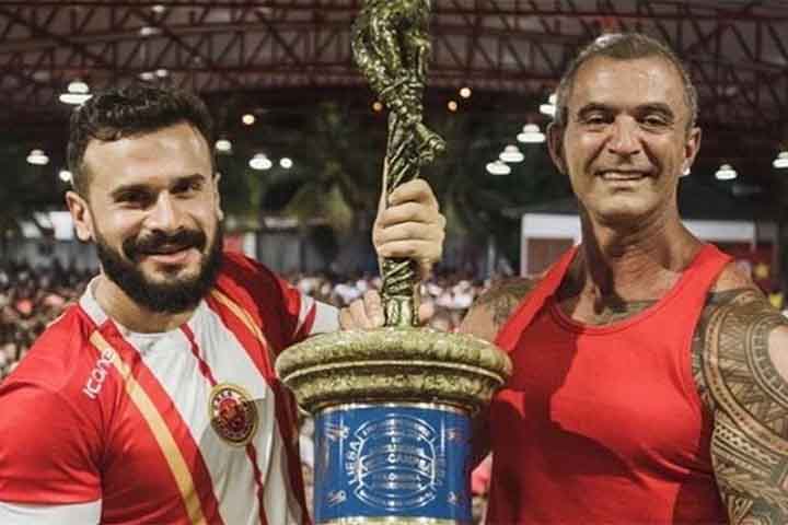 Com a volta da Viradouro ao Especial, levou a agremiação de Niterói a um vice-campeonato, em 2019, com o enredo: Viraviradouro, sendo a segunda a entrar na Avenida no domingo de carnaval.