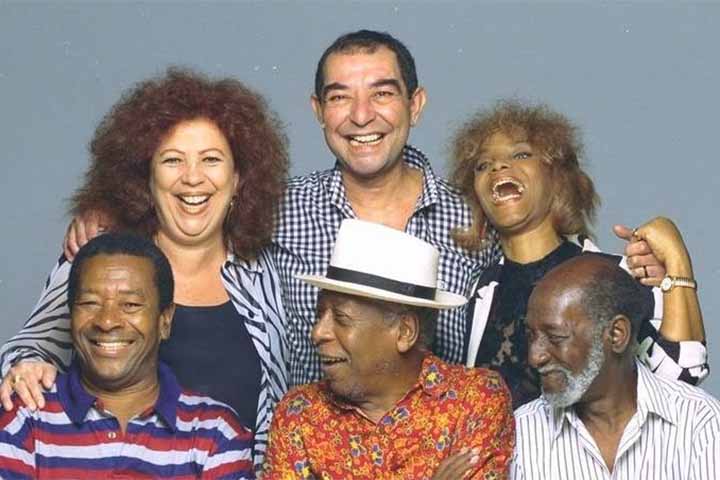 Sendo um patrimônio cultural e imaterial, facilita muito para captar recursos, dar seguimento aos projetos, oficinas de música, arte e quero ampliar para esporte. Tem o bloco, os bailes, as rodas de samba. Isso tudo facilita. Dá uma satisfação de que valeu a pena, completou.