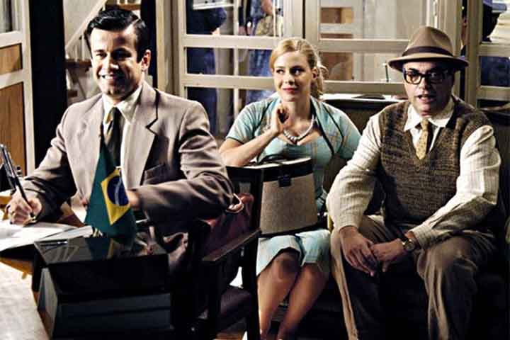 Ela também dirigiu e roteirizou o curta-metragem “Aquele Abraço”. Sua direção no documentário “Divinas Divas”, de 2017, foi amplamente elogiada. 
