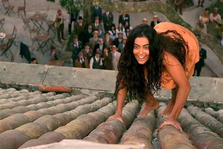 Em “Gabriela”, na faixa das 23h da TV Globo, interpretou a protagonista Gabriela em uma adaptação do romance de Jorge Amado ambientada na Bahia na década de 1920.
