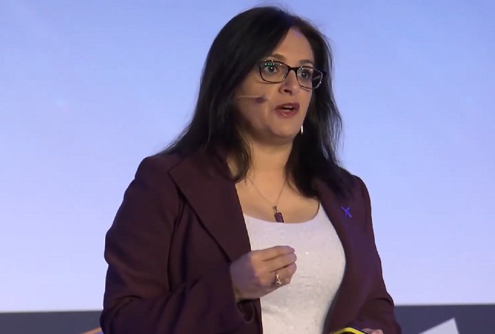 Já a Dra. Jyotika Virmani, diretora-executiva do Instituto Schmidt Ocean, destacou: “Vida marinha diversificada nadando contente neste ecossistema geologicamente interessante era linda de se observar — um forte lembrete de que o que está fora da vista talvez não deve ser ignorado.”