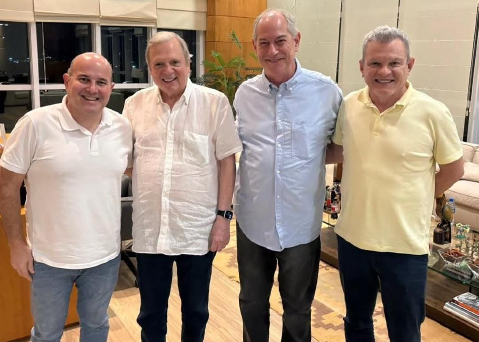Roberto Cláudio (União), Tasso Jereissati (PSDB), Ciro Gomes (PSDB), José Sarto (PSDB) (Foto: Reprodução/Instagram: @josesartoce)