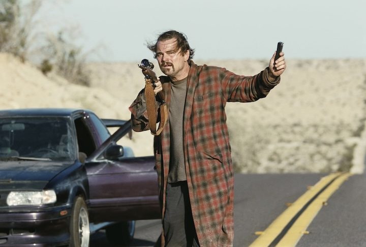 2º) Uma Batalha Após a Outra, de Paul Thomas Anderson – Estrelado por Leonardo DiCaprio e Sean Penn, acompanha um grupo que se reúne para resgatar a filha de um membro de ex-revolucionários.