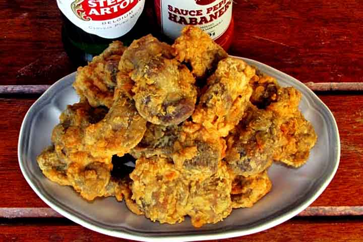 Para incorporar a moela de forma saudável na dieta, recomenda-se variar o modo de preparo - cozida, ao molho, refogada, grelhada -, combinar com verduras ou legumes para aumentar o teor de fibras, e consumir em quantidades equilibradas.
