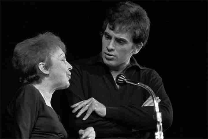 Mesmo debilitada, insistia em cantar. Em seus últimos shows, precisava ser amparada no palco. Em 1962, casou-se com Théo Sarapo, cantor e ator 20 anos mais jovem, que a acompanhou até o fim.
