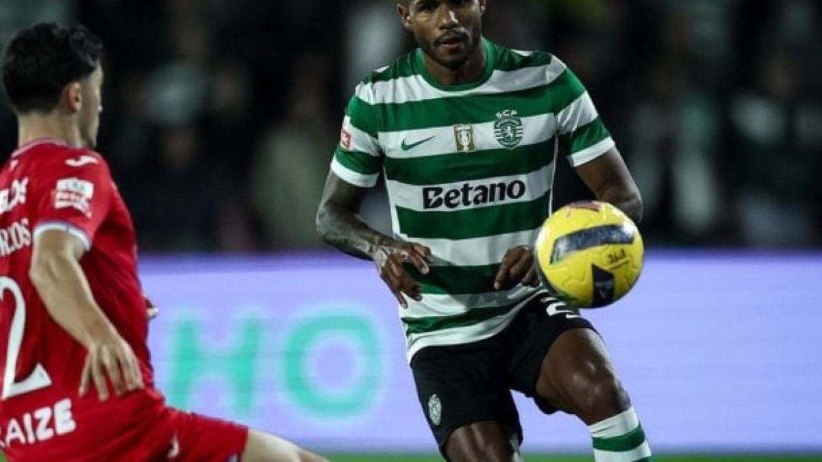 Dupla do Flamengo acompanha goleiro Andrew no empate por 1 a 1, nesta sexta-feira (2), pelo Campeonato Português