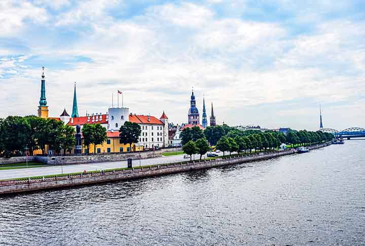 A Ordem Teutónica manteve o controle da região até o início do século XVI, mas perdeu a cidade de Memel (Klaipėda) para os lituanos. 