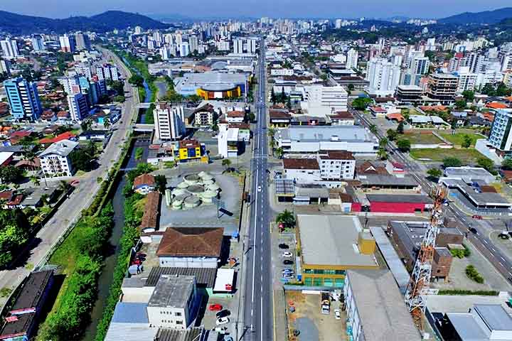 Localizada no sul de Santa Catarina, Orleans é um município acolhedor com cerca de 24 mil habitantes e repleto de história.