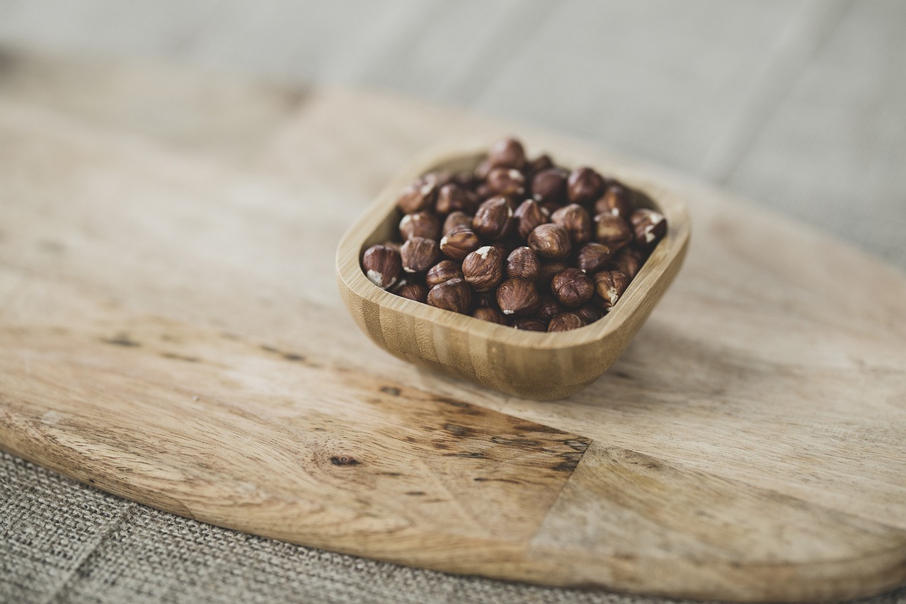 E ainda há mais um porém:  essas sementes possuem compostos naturais chamados fitatos e oxalatos, que podem interferir na absorção de minerais como cálcio, ferro e zinco quando consumidos em grande quantidade.