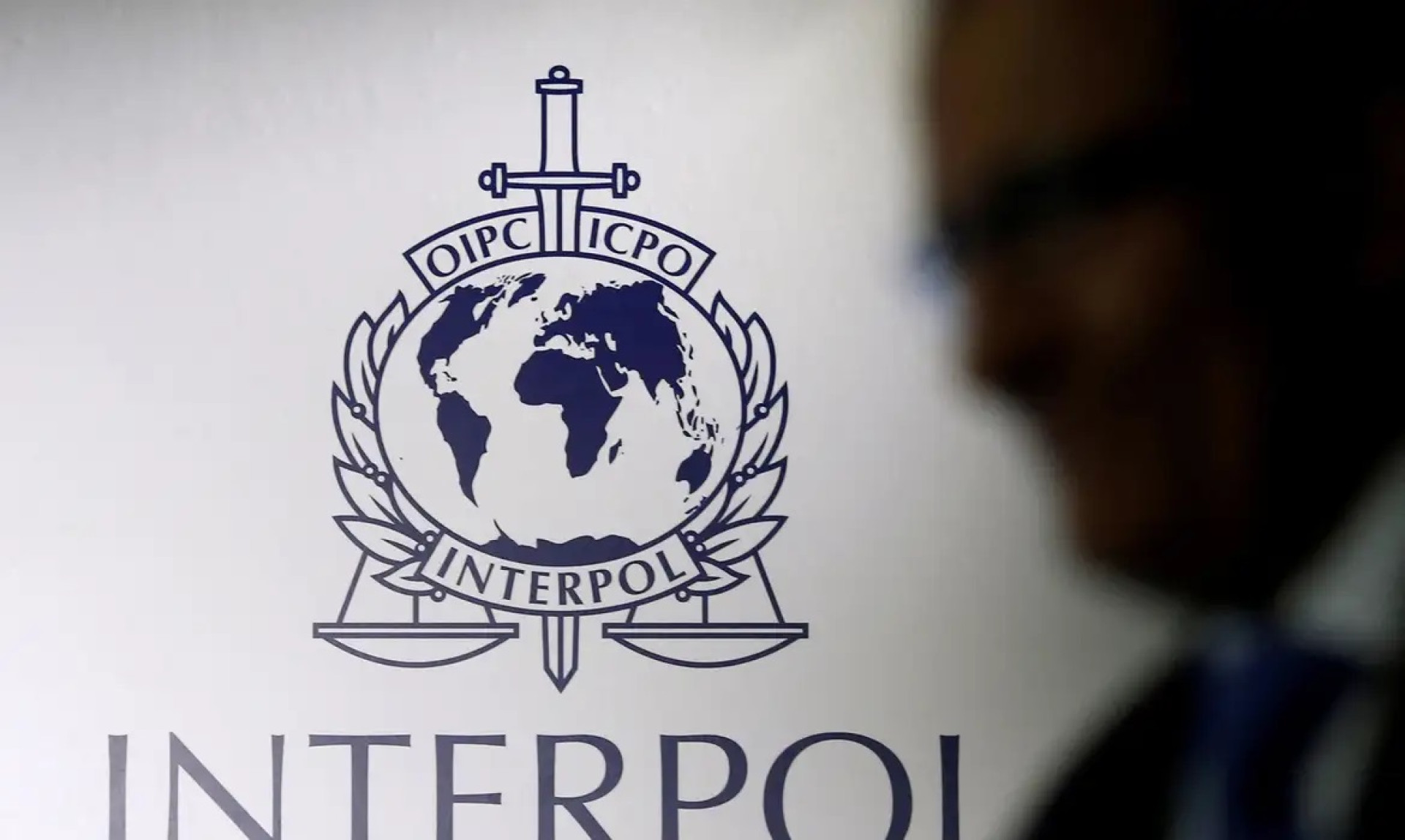￼INTERPOL: o polonês, preso no Ceará, teria cometido crimes na Europa (Foto: REUTERS/Edgar Su/File Photo)
