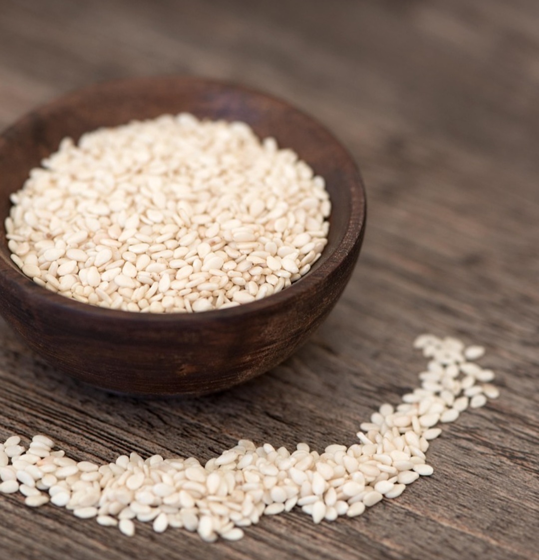 Isso porque esse setor tem se tornado atrativo para os produtores, visando o mercado internacional. O custo de produção desta planta é baixo, sendo resistente à seca e aparece como um possível substituto do milho em momentos climáticos adversos.