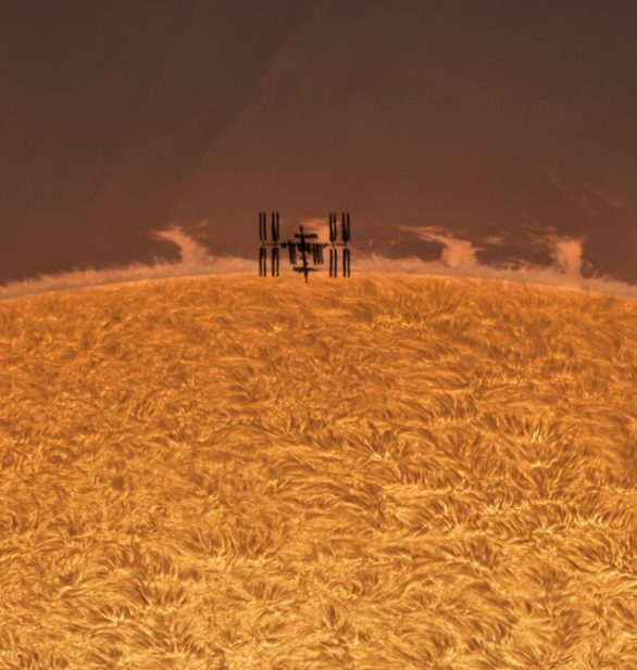 Apesar da intensidade da erupção, a ISS não correu perigo, pois orbita a cerca de 400 km da Terra, longe do alcance direto desses fenômenos.