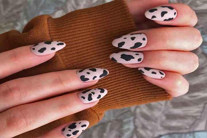 No Brasil, até o momento não existe qualquer proibição oficial em relação ao uso de substâncias presentes nas unhas de gel. 
