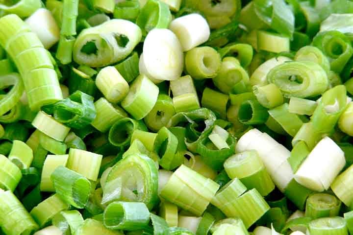 Ao longo da vida, é necessário incluir verduras e legumes na alimentação para manter a saúde em dia. Afinal, tais alimentos são ricos em vitaminas e minerais, porém alguns não se destacam entre os mais escolhidos pelos brasileiros. Entre eles, está o alho-poró.