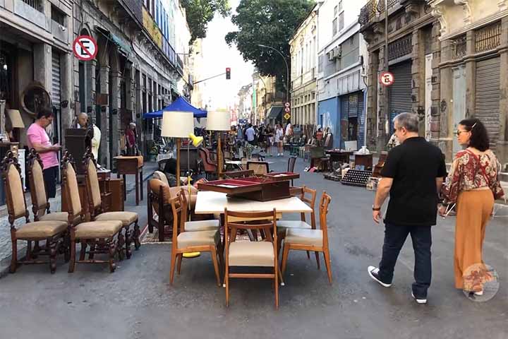 Restaurantes e bares modernos, além de coletivos artísticos, passaram a ocupar antigos prédios, renovando o fluxo de visitantes e ampliando a oferta cultural. 

