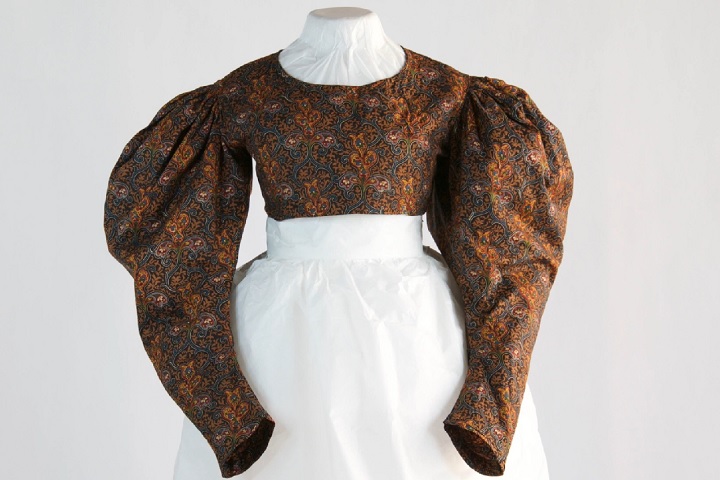 O objetivo do museu é mostrar como a moda é um reflexo da cultura e das transformações da sociedade ao longo do tempo.