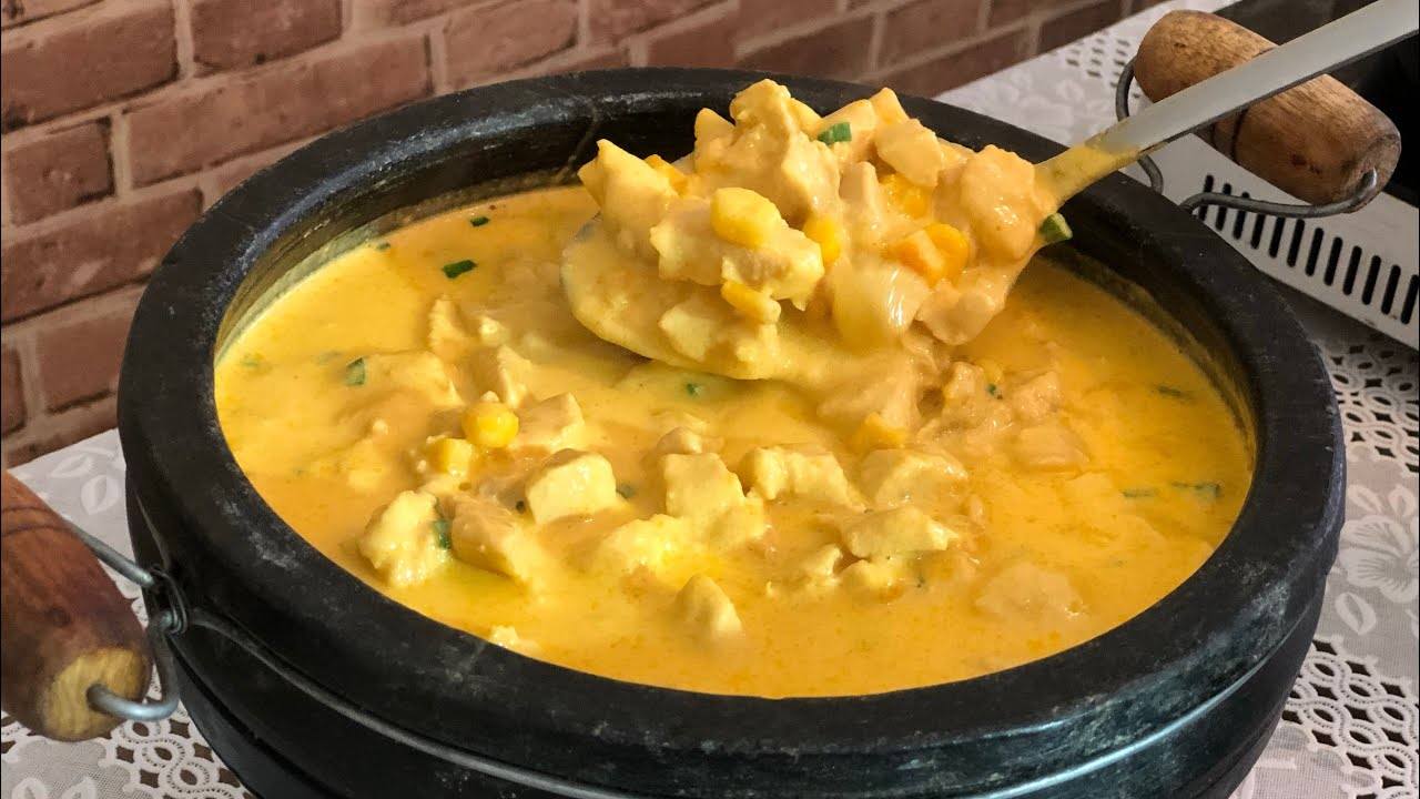 Estrogonofe de Frango ou Carne- Congelamento: Armazene o estrogonofe em recipientes fechados hermeticamente- Congelar por até: 2 meses- Descongelamento: Aqueça no fogão, mexendo para evitar separação do molho.