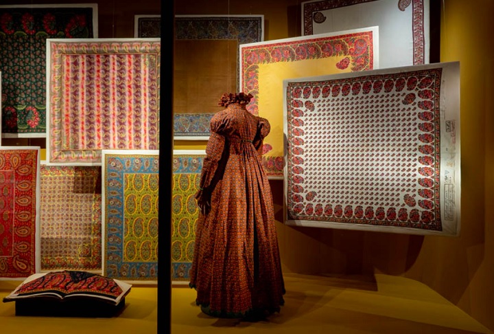 Foi inaugurado em julho de 2025 na cidade de Arles, na Provença francesa, um museu dedicado à história da moda.