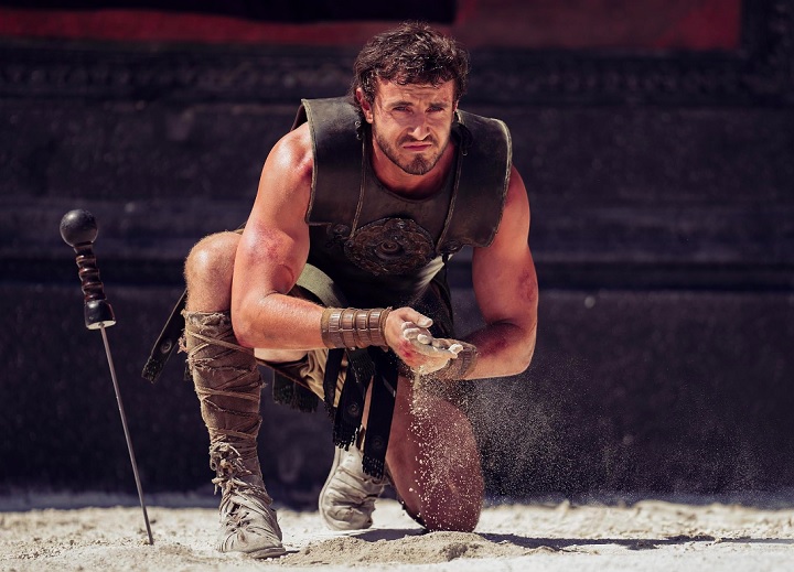 Paul Mescal – Nascido em 1996, em Maynooth, ganhou fama mundial com Normal People (2020) e foi indicado ao Oscar por Aftersun (2023). Protagonista de Gladiador II, é hoje um dos rostos mais promissores da nova geração irlandesa.