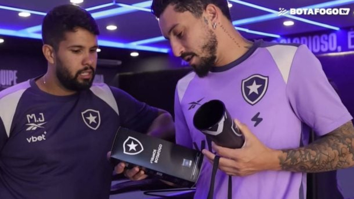 Jogadores fazem primeiro trabalho no centro de treinamento neste domingo (4) e têm conversa o técnico Martín Anselmi