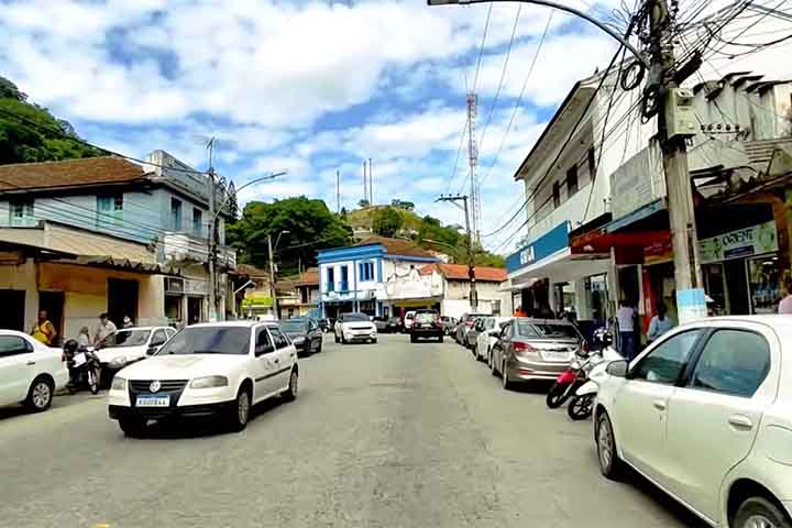 Entre outras obras do engenheiro, destaca-se a de abastecimento de água que, realizada em apenas seis dias, salvou a cidade do Rio de Janeiro de uma grande seca. Ela contou com a participação do também engenheiro Raimundo Teixeira Belfort Roxo.