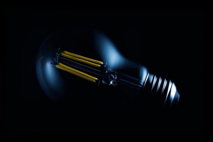 O aquecimento global tem elevado o consumo de energia elétrica no Brasil, que em 2024 registrou aumento de 3,9% em relação a 2023, segundo a Câmara de Comercialização de Energia Elétrica (CCEE).