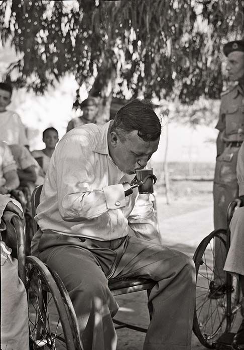 Os dois Oscars que ele ganhou são referentes ao filme The Best Years of Our Lives, de 1946. Em português, o longa se chama Os Melhores Anos de Nossas Vidas. 