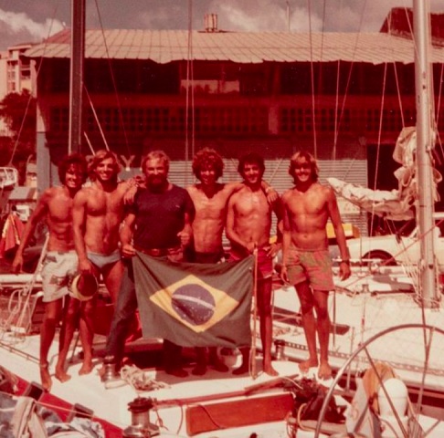 Entre 1980 e 2000, Belov completou três voltas ao mundo com o mesmo veleiro — a segunda em 1986 e a terceira no início do novo milênio.