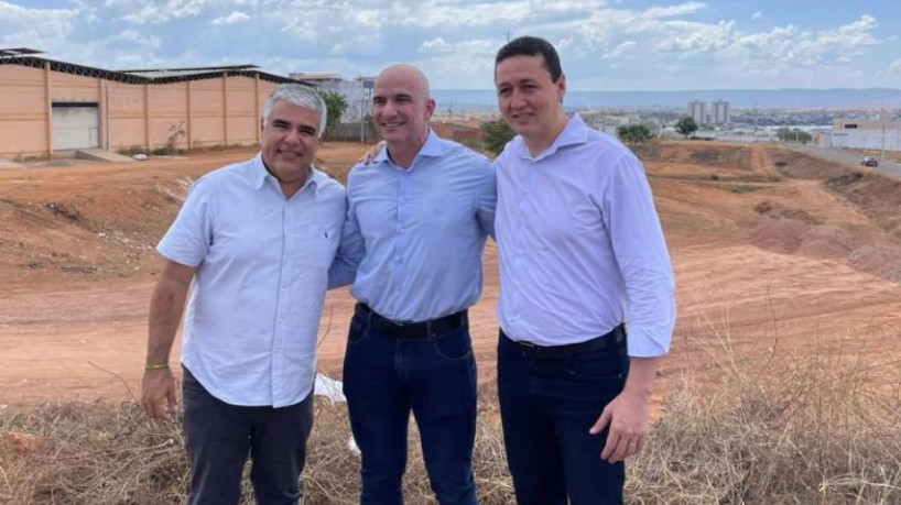 ￼SENADOR Eduardo Girão e o prefeito de Juazeiro, Glêdson Bezerra (Podemos) 