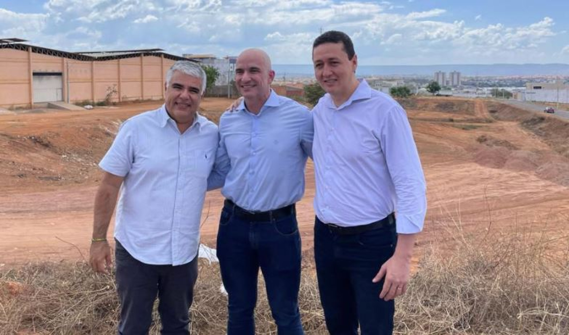 ￼SENADOR Eduardo Girão e o prefeito de Juazeiro, Glêdson Bezerra (Podemos) (Foto: Lucas Gonçalves/Partido Novo)