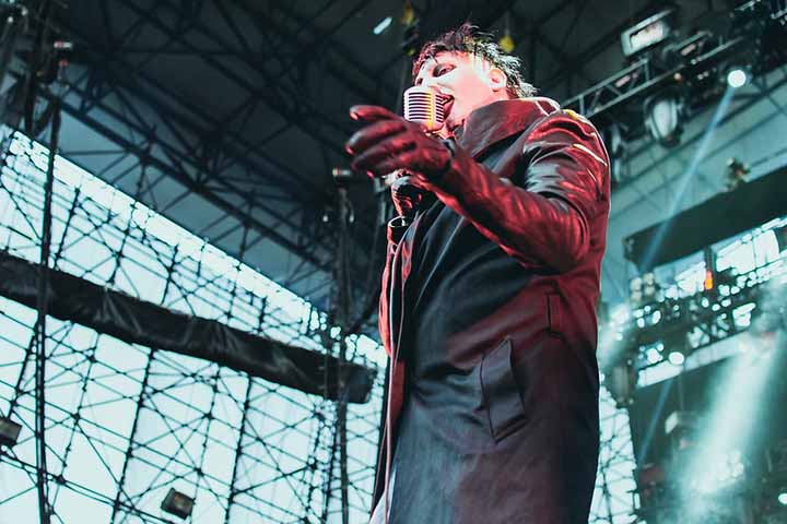 Sua obra ajudou a moldar a estética e a sonoridade do rock industrial e alternativo, além de abrir espaço para discussões mais amplas sobre transgressão artística e limites culturais. 
