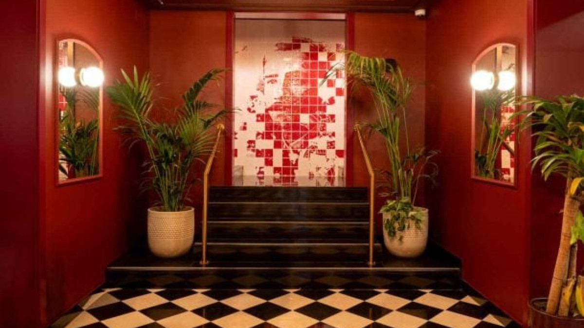 Espaço conta com diversos elementos que recordam momentos emblemáticos da história dos Encarnados como a Taça Eusébio