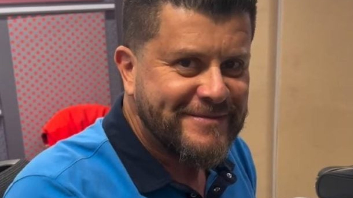 Narrador encerra ciclo no SporTV nesta terça-feira por decisão própria; última transmissão ocorreu em clássico do NBB em dezembro