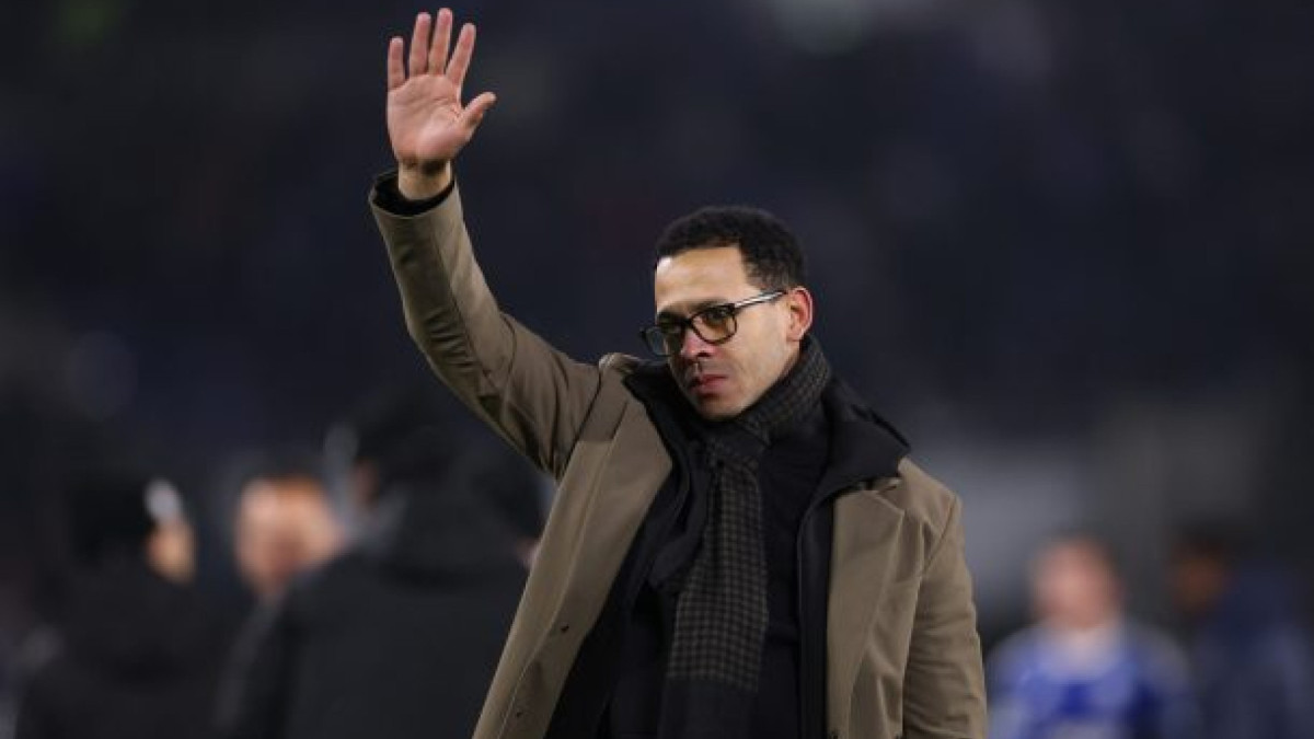 Ex-treinador do Strasbourg assina contrato longo e assume vaga deixada por Enzo Maresca em meio à busca por estabilidade e ambição esportiva