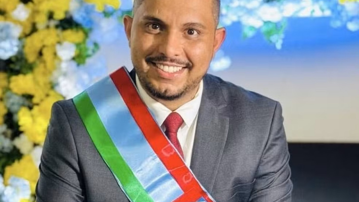 Prefeito Thiago Lunguinho acusa a mãe de crime financeiro usando seu nome