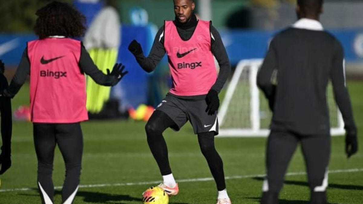 Times se enfrentam em partida válida pela 21ª rodada da Premier League