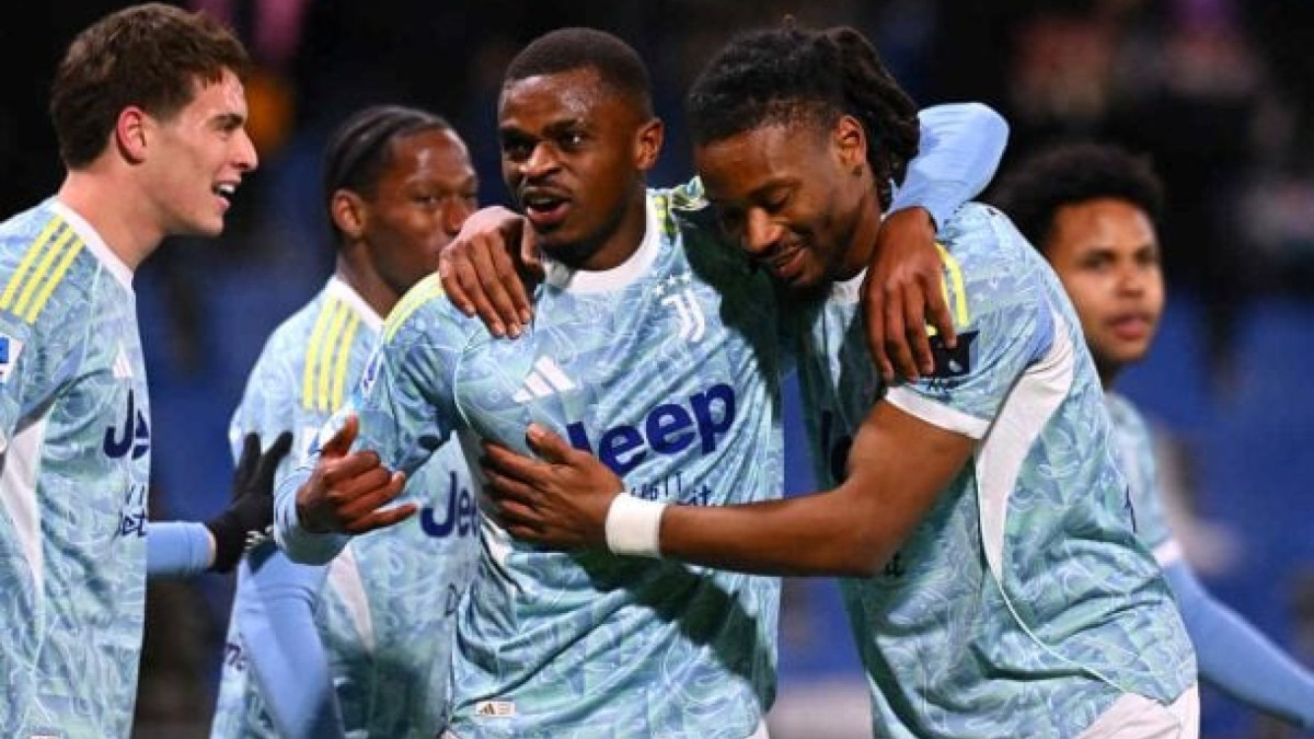 Vitória fora de casa pela 19ª rodada tem gol contra, brilho de Jonathan David e mantém a Juve na briga pela liderança