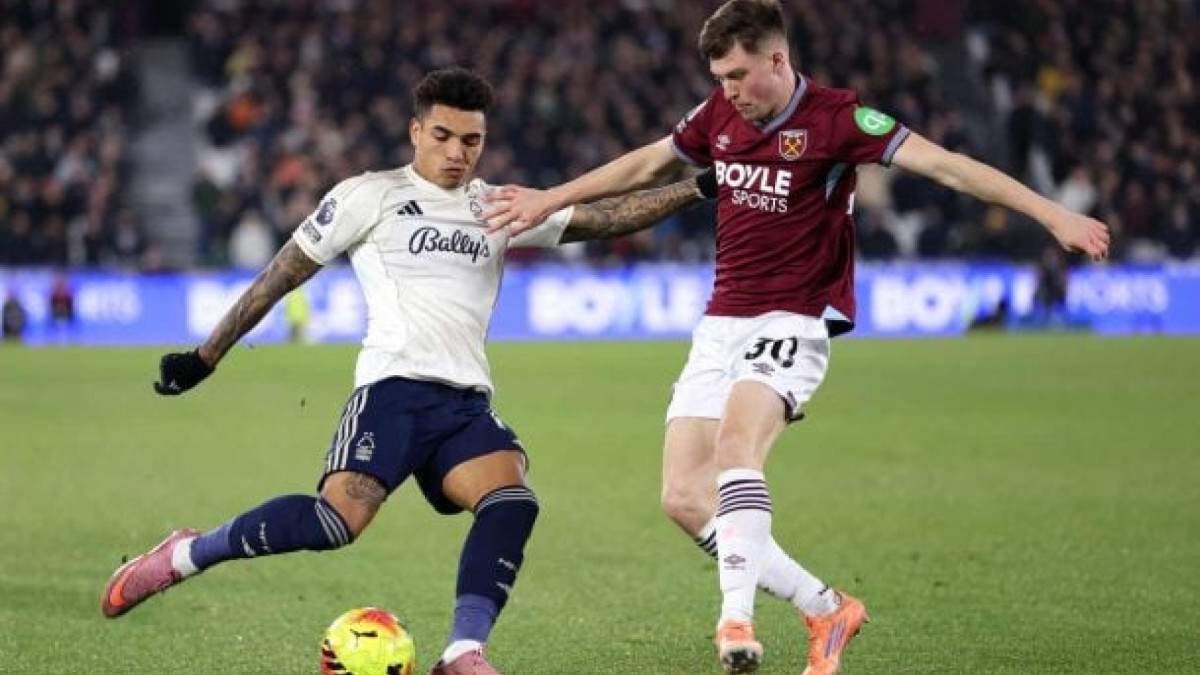 Após sair atrás com um gol contra de Murillo, o Forest faz 2 a 1 em Londres e abrw sete pontos em relação à degola. Westa Ham no Z3