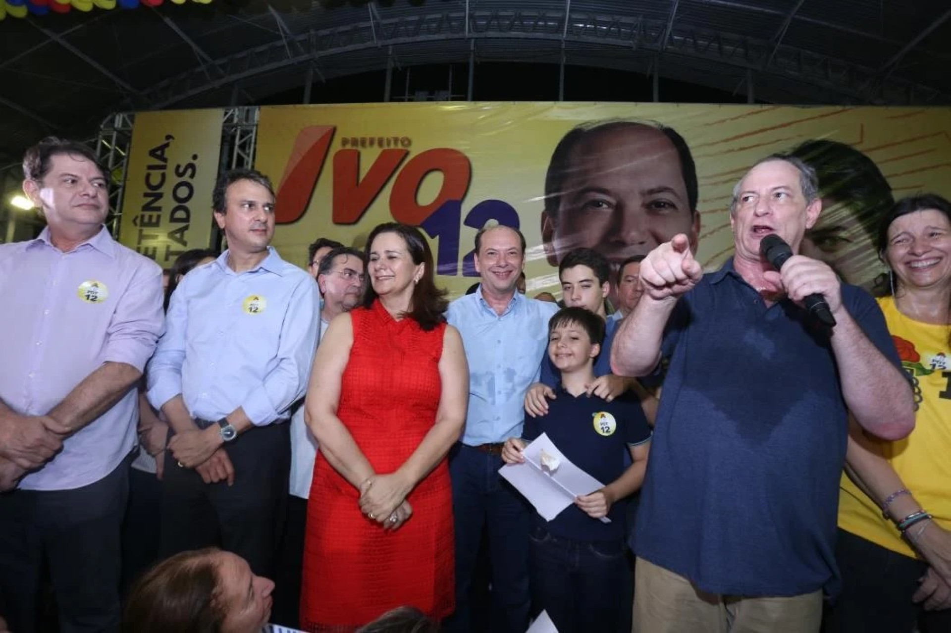 ￼CONVENÇÃO de Cid Gomes em 2016 reuniu Cid Gomes, Camilo Santana, Ivo Gomes e Ciro Gomes. Cena que não será vista em 2026 (Foto: Camila de Almeida, em 6/8/2016)