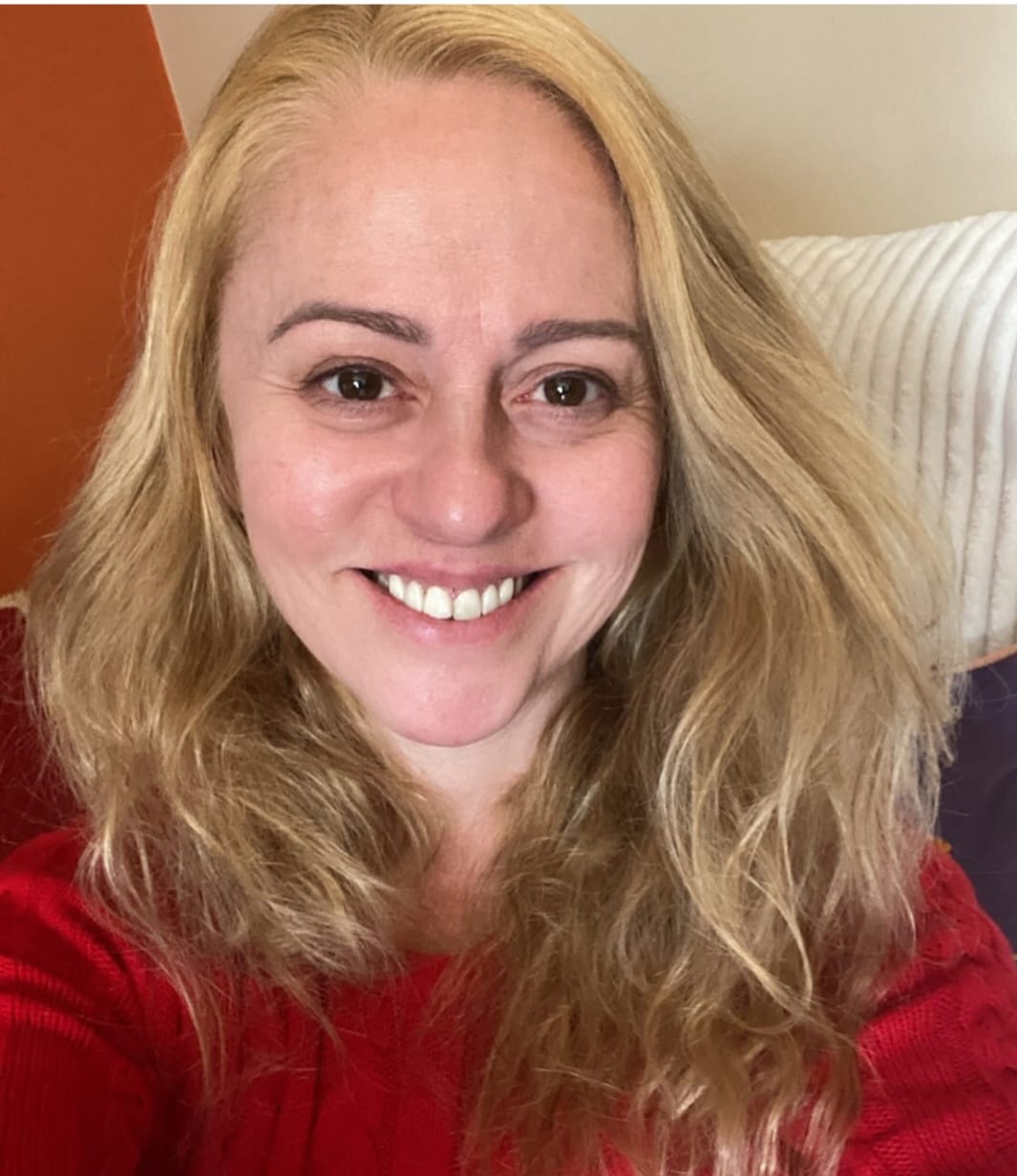 Guta Stresser foi diagnosticada com esclerose múltipla em 2022. Antes da confirmação da doença, a atriz relatou lapsos de memória, dificuldade para lembrar palavras simples e formigamento nos pés. Ela procurou atendimento médico após sofrer uma queda em casa.
