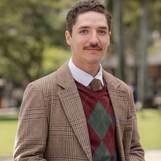 Em 2024, retornou às novelas da Globo como Ronaldo em “Garota do Momento”, um publicitário da agência Hi-Fi Propaganda, filho de Raimundo e irmão do protagonista Beto, que vive um amor secreto e inseguro por Bia.
