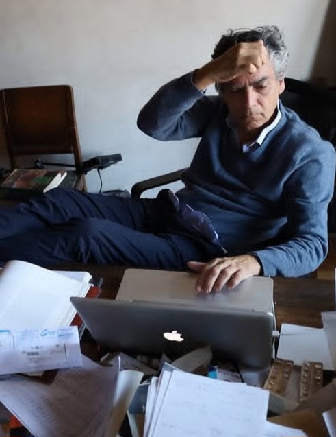 Diogo Mainardi — Referiu-se ao povo do Nordeste como “retrógrado” e “bovino. Uma região atrasada, pouco educada, que tem grande dificuldade para se modernizar na linguagem. A imprensa livre só existe da metade do Brasil para baixo, disse.