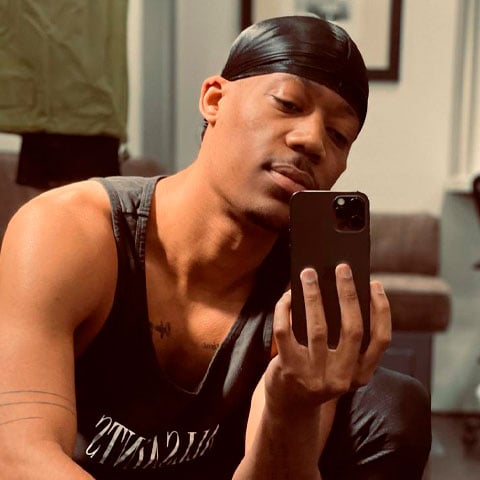 Tyler James Williams — Conhecido e adorado no Brasil pela série Todo Mundo Odeia o Chris, o ator se irritou com a enxurrada de comentários em português em seu Instagram. Incomodado com o assédio virtual, chegou a ameaçar bloquear os brasileiros que insistissem nas postagens.
