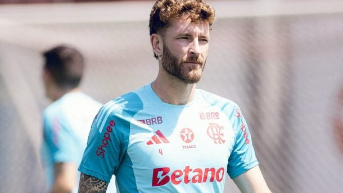 Rubro-Negro, no entanto, descarta a negociação. Clube mexicano também teria interesse