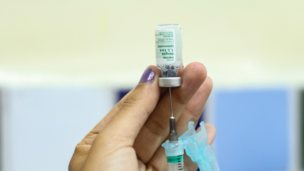 Campanha de vacina&ccedil;&atilde;o ampliada contra o HPV segue at&eacute; junho 