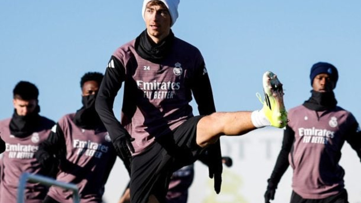 Times se enfrentam em partida única válida pela semifinal da Supercopa da Espanha