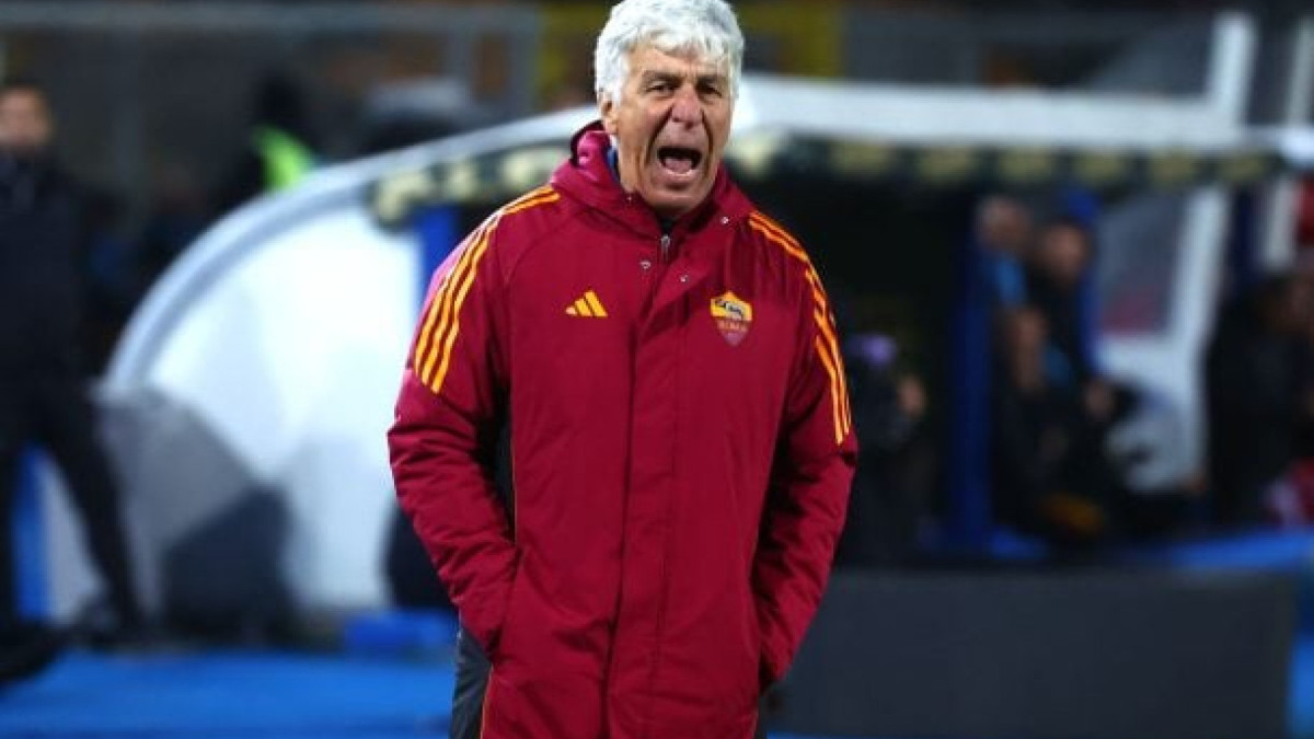 Desentendimento com diretor esportivo e impasse no mercado colocam futuro do técnico em dúvida mesmo com bom início de trabalho